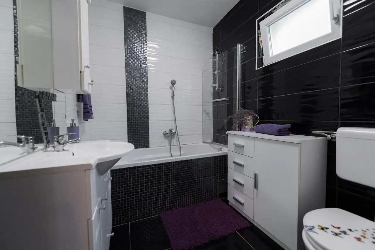 Apartments Mira Biograd na Moru